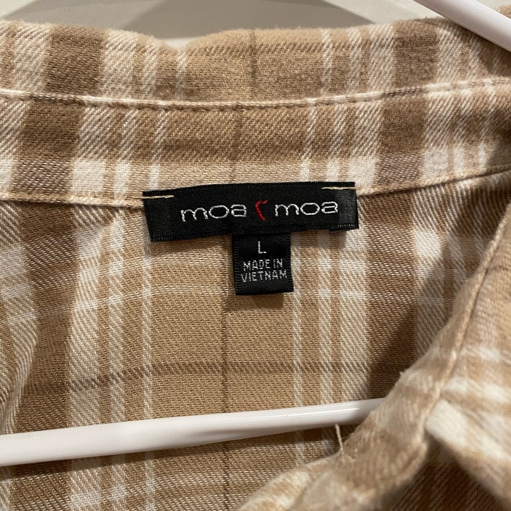 Plaid Button-Up Shirt - Picture 3 of 3